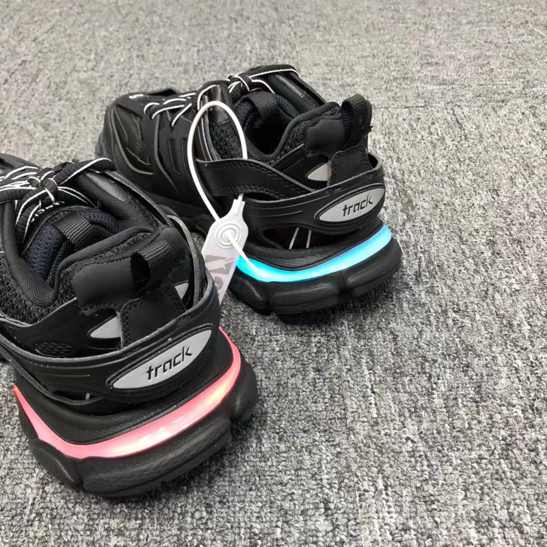 Balenciaga sales 3.0 led